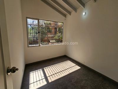Casa de 5 alcobas en arriendo en Otro, Medellín, 300 m² · foto 17 de 20