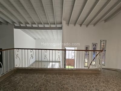 Casa de 5 alcobas en arriendo en Otro, Medellín, 300 m² · foto 4 de 20