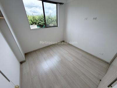 Apartamento de 2 alcobas en venta en San Antonio De Pereira, Rionegro, 67 m² · foto 7 de 20