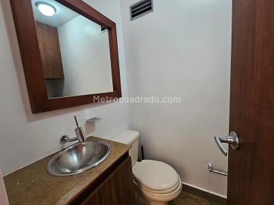 Apartaestudio en arriendo en El Poblado, Medellín · foto 11 de 14
