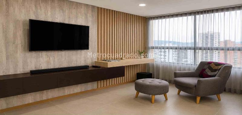 2BR Apartment in Altos Del Poblado (80 m²)
