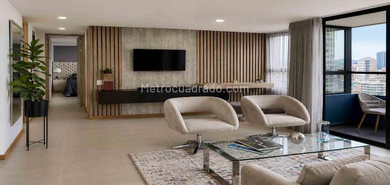 2BR Apartment in Altos Del Poblado (80 m²) - 2
