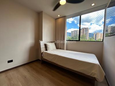 Apartamento en venta en Loma Del Escobero, Envigado · foto 10 de 20