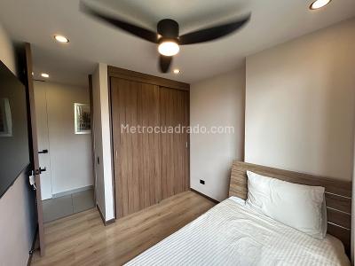 Apartamento en venta en Loma Del Escobero, Envigado · foto 9 de 20