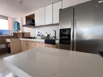 Apartamento de 2 alcobas en venta en Los Colegios, Rionegro, 52 m² · foto 2 de 7