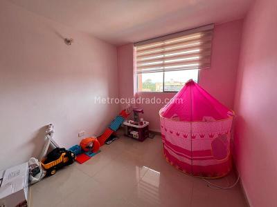 Apartamento de 2 alcobas en venta en Los Colegios, Rionegro, 52 m² · foto 4 de 7