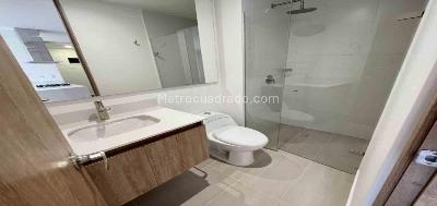 Apartamento de 2 alcobas en arriendo en San Nicolas, Rionegro, 74 m² · foto 4 de 16