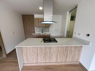 Apartamento de 2 alcobas en arriendo en San Nicolas, Rionegro, 74 m² · foto 5 de 16