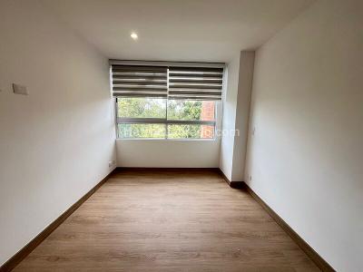 Apartamento de 2 alcobas en arriendo en San Nicolas, Rionegro, 74 m² · foto 7 de 16
