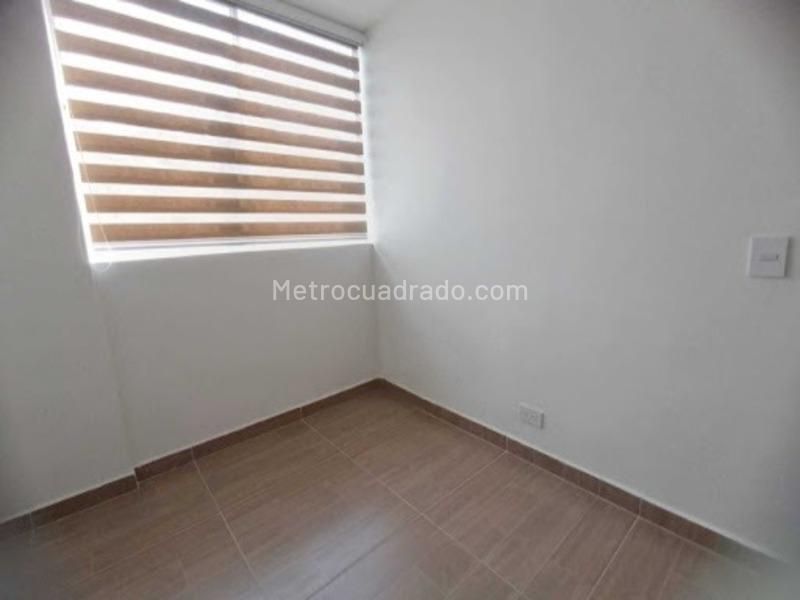 2BR Apartment in Otro (50 m²) - 4