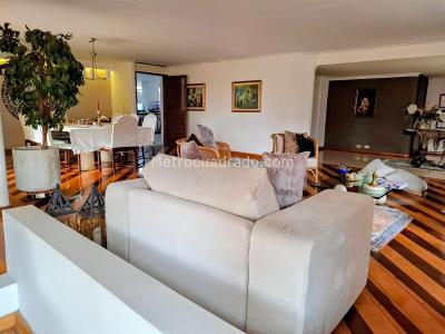 Apartamento de 4 alcobas en venta en El Poblado, Medellín, 366 m² · foto 4 de 20