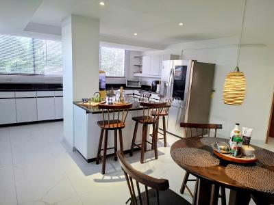 Apartamento de 4 alcobas en venta en El Poblado, Medellín, 366 m² · foto 9 de 20