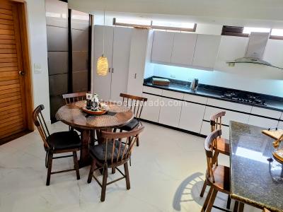 Apartamento de 4 alcobas en venta en El Poblado, Medellín, 366 m² · foto 10 de 20