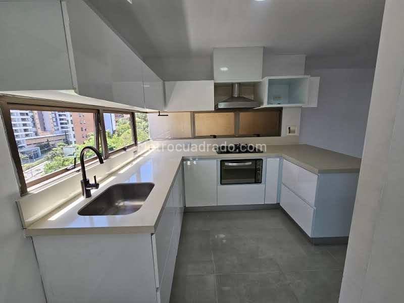 3BR Apartment in El Poblado (135 m²) - 5