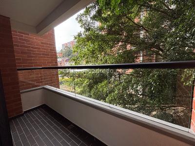 Apartamento de 2 alcobas en arriendo en Senorial, Envigado, 68 m² · foto 10 de 11