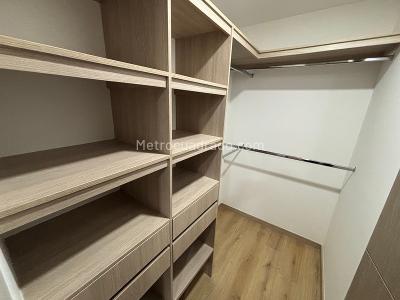 Apartamento de 2 alcobas en arriendo en Senorial, Envigado, 68 m² · foto 7 de 11