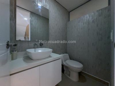 Apartamento en arriendo en Santa Maria De Los Angeles, Medellín · foto 14 de 15