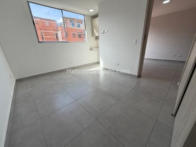 Apartaestudio en venta en Niquia, Bello, 38 m² · foto 6 de 8