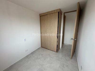 Apartamento de 3 alcobas en arriendo en Santana, Bello, 60 m² · foto 4 de 8