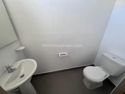 Apartamento en arriendo en El Poblado, Medellín · foto 10 de 14