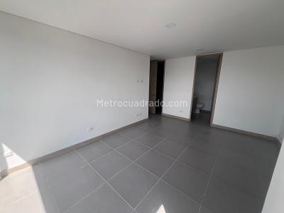 Apartamento en arriendo en El Poblado, Medellín · foto 4 de 14