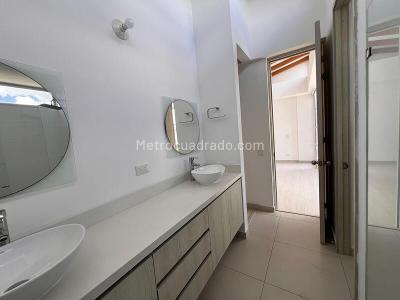 Casa de 3 alcobas en venta en Gualanday, Rionegro, 162 m² · foto 14 de 19