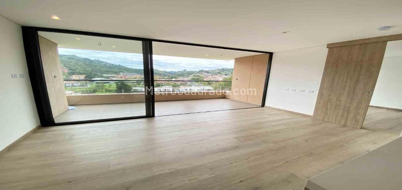 2BR Apartment in Otro (85 m²)