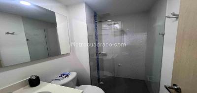 Apartamento de 3 alcobas en arriendo en Loma Del Indio, Medellín, 87 m² · foto 10 de 11
