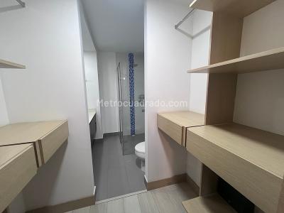 Apartamento de 3 alcobas en arriendo en Loma Del Indio, Medellín, 87 m² · foto 8 de 11