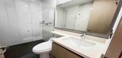Apartamento en arriendo en Altos Del Poblado, Medellín · foto 10 de 14