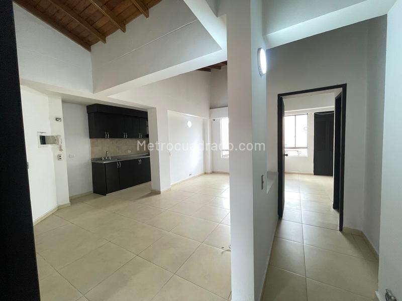 3BR Apartment in Otro (70 m²) - 3