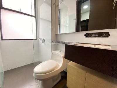 Apartamento en arriendo en San Lucas, Medellín · foto 15 de 19