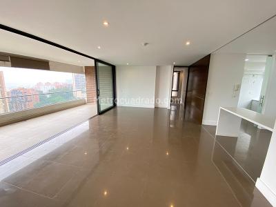 Apartamento en arriendo en San Lucas, Medellín · foto 3 de 19