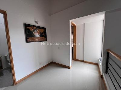 Apartamento de 3 alcobas en venta en San Antonio De Pereira, Rionegro, 160 m² · foto 3 de 16