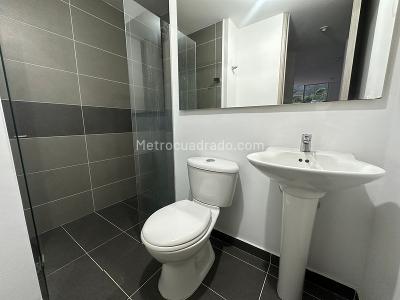 Apartamento de 2 alcobas en arriendo en Las Antillas, Envigado, 72 m² · foto 11 de 14