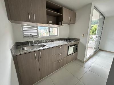 Apartamento de 2 alcobas en arriendo en Las Antillas, Envigado, 72 m² · foto 4 de 14