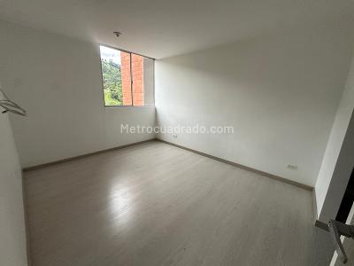 Apartamento de 2 alcobas en arriendo en Las Antillas, Envigado, 72 m² · foto 6 de 14