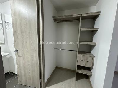 Apartamento de 2 alcobas en arriendo en Las Antillas, Envigado, 72 m² · foto 9 de 14