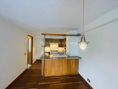 Apartamento en venta en El Poblado, Medellín · foto 4 de 20