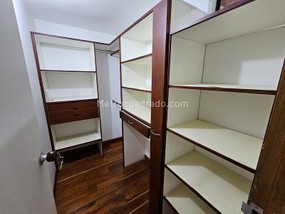 Casa de 4 alcobas en arriendo en El Poblado, Medellín, 252 m² · foto 16 de 20