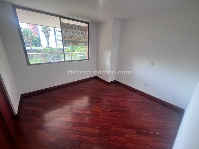 Apartamento de 3 alcobas en arriendo en San Lucas, Medellín, 180 m² · foto 10 de 20