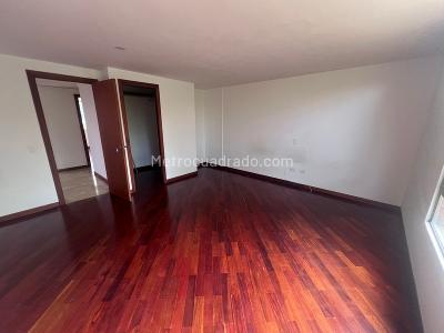 Apartamento de 3 alcobas en arriendo en San Lucas, Medellín, 180 m² · foto 7 de 20
