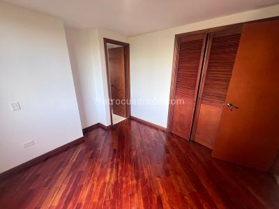 Apartamento de 3 alcobas en arriendo en San Lucas, Medellín, 180 m² · foto 8 de 20