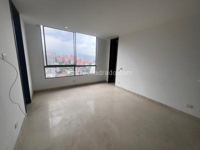 Apartamento en arriendo en La Linde, Medellín · foto 12 de 20