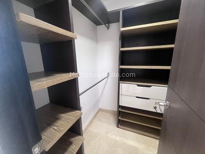 Apartamento en arriendo en La Linde, Medellín · foto 14 de 20