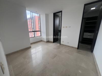Apartamento en arriendo en La Linde, Medellín · foto 8 de 20