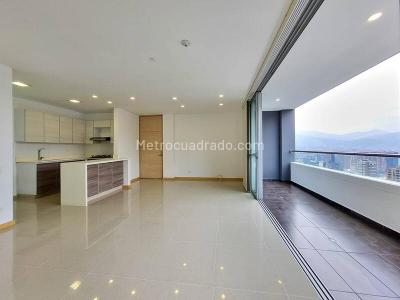 Apartamento de 2 alcobas en arriendo en Castropol, Medellín, 90 m² · foto 4 de 15
