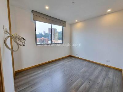 Apartamento de 2 alcobas en arriendo en Castropol, Medellín, 90 m² · foto 7 de 15