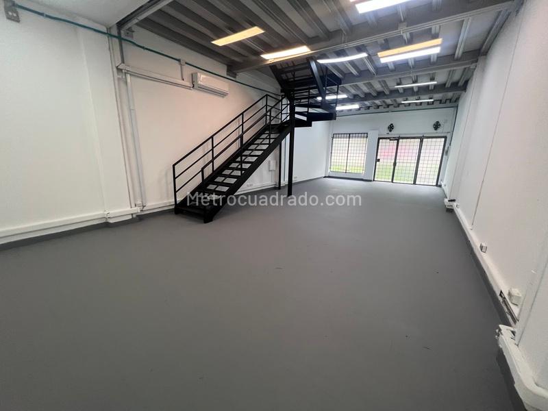 Bodega en Arriendo, Las Vegas, Envigado - Mehr