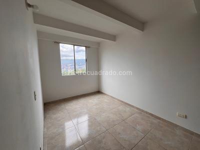 Apartamento en venta en Rodeo Alto, Medellín · foto 8 de 15